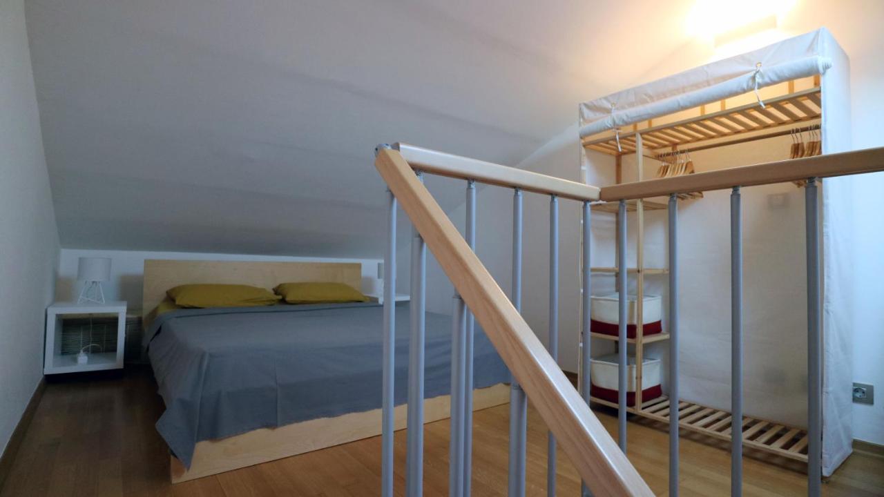Apartment Ena - Lavica Podstrana Bagian luar foto