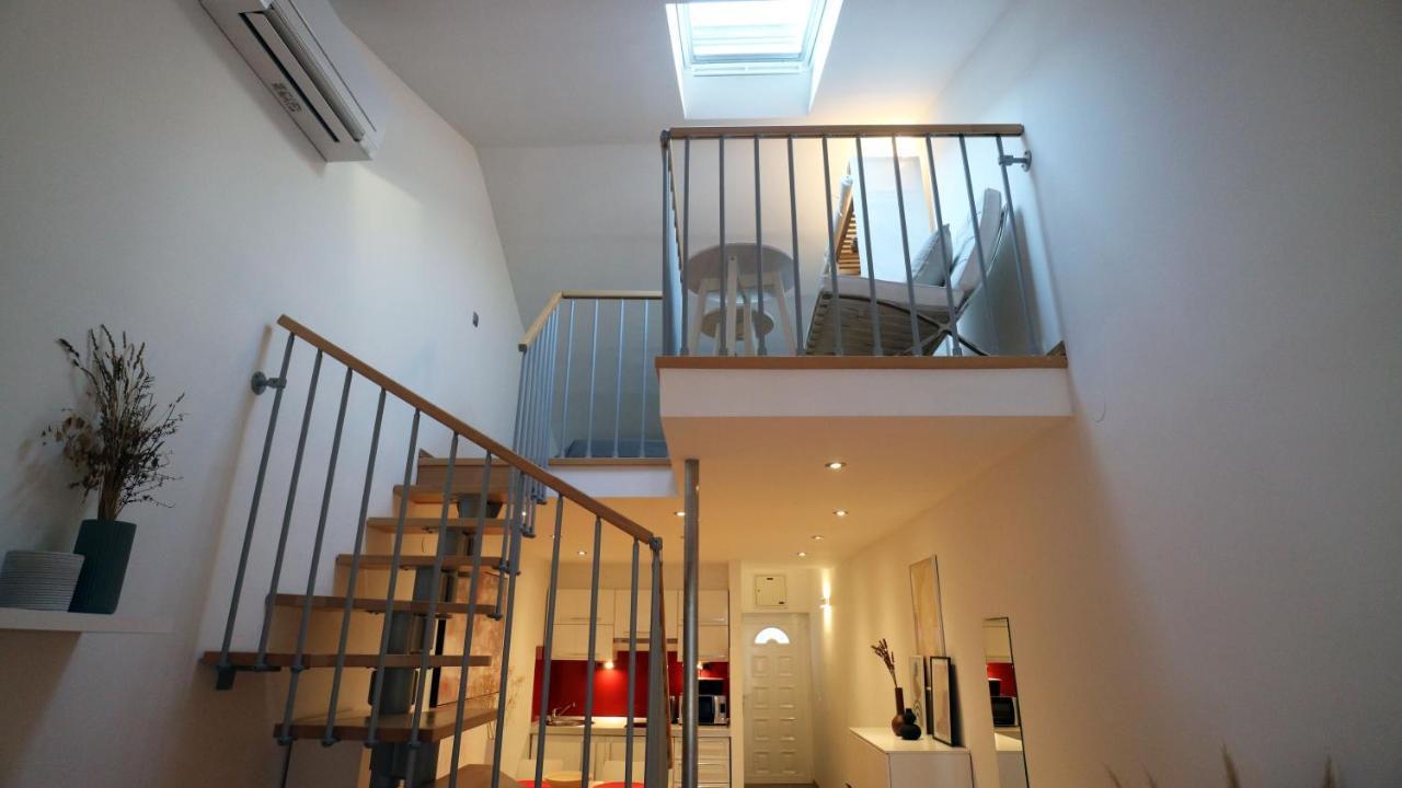 Apartment Ena - Lavica Podstrana Bagian luar foto
