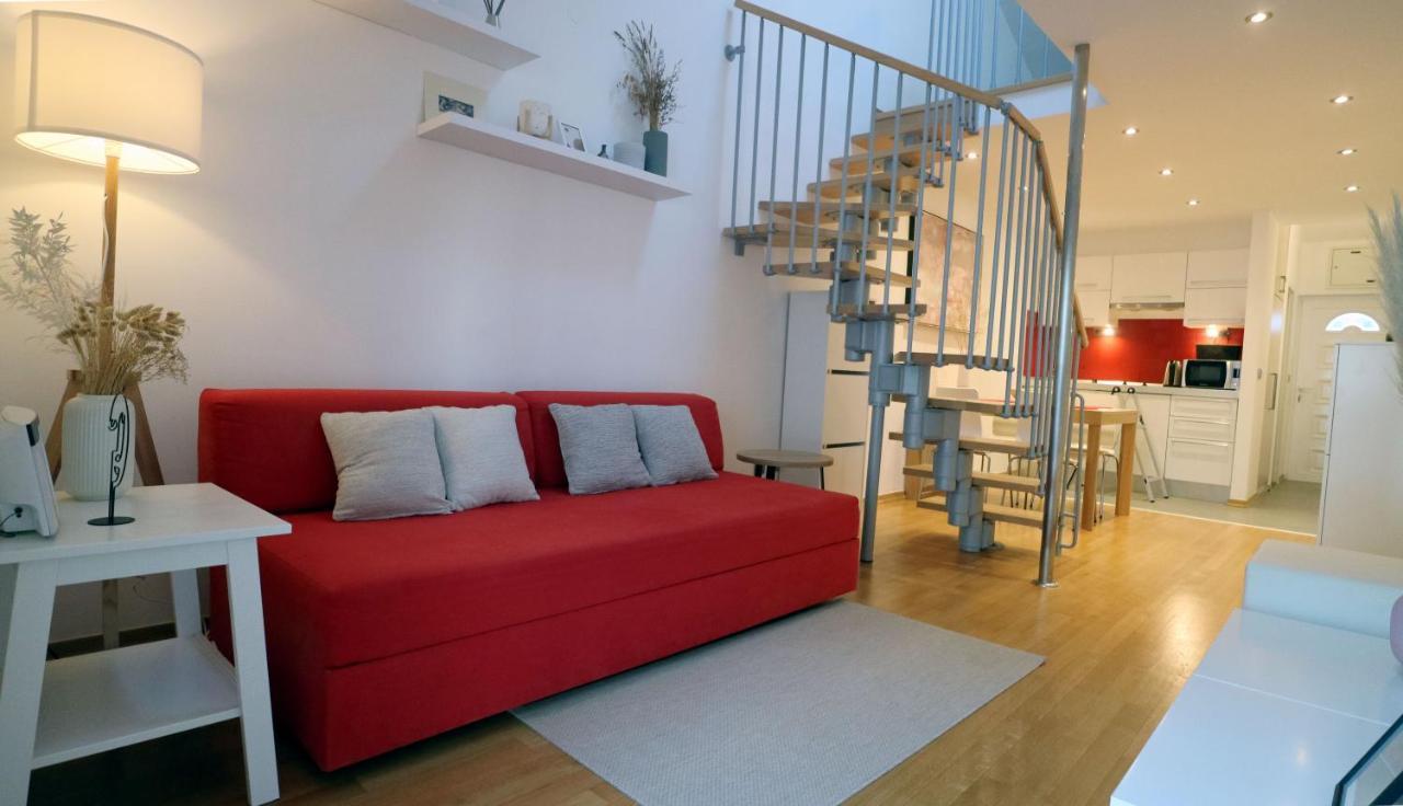 Apartment Ena - Lavica Podstrana Bagian luar foto