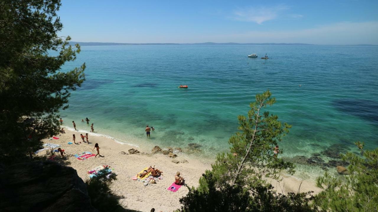Apartment Ena - Lavica Podstrana Bagian luar foto