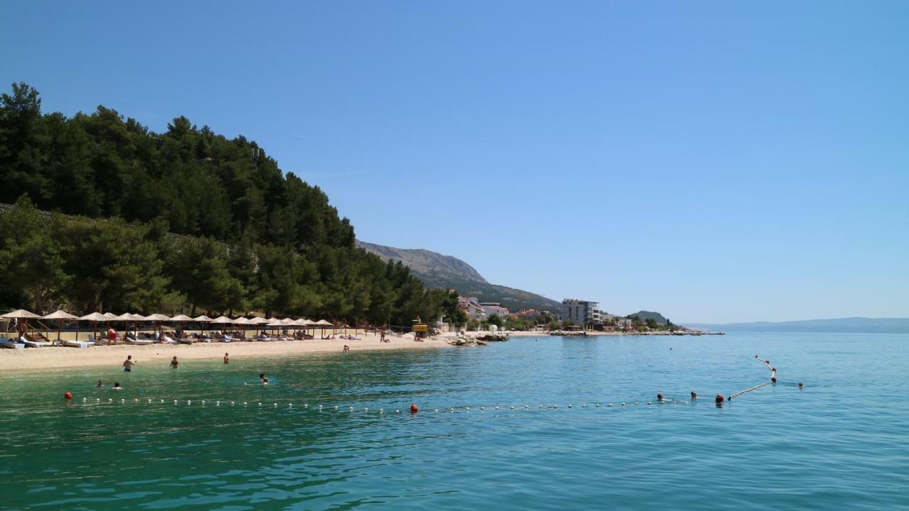 Apartment Ena - Lavica Podstrana Bagian luar foto