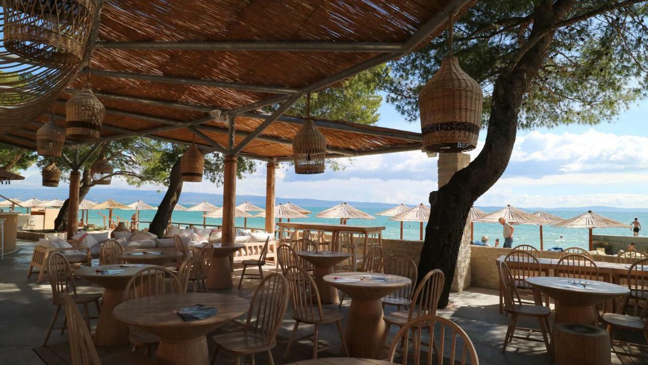 Apartment Ena - Lavica Podstrana Bagian luar foto